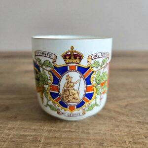 Vintage/Antique collectible Coronation cup King George V June 22nd 1911 Royalty.